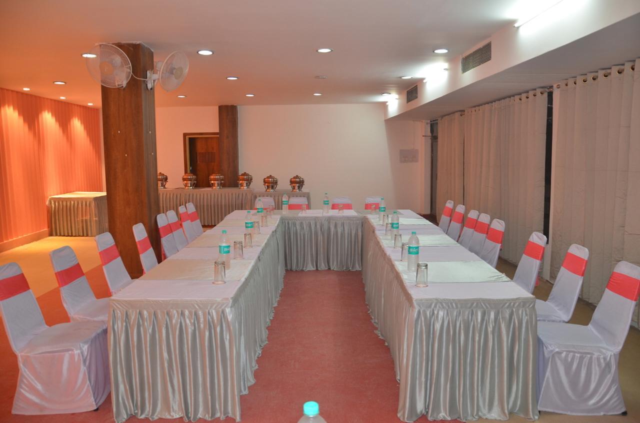 Hotel Khajuraho Regency Bhopal Exterior photo